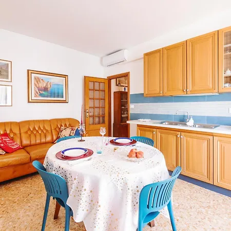 Apartment La Casa Di Minnie Con Box Privato